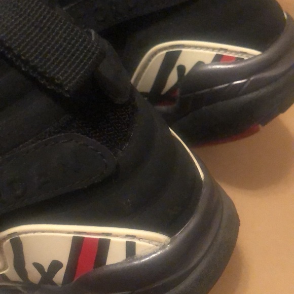 Jordan Retro 8 - Picture 6 of 14